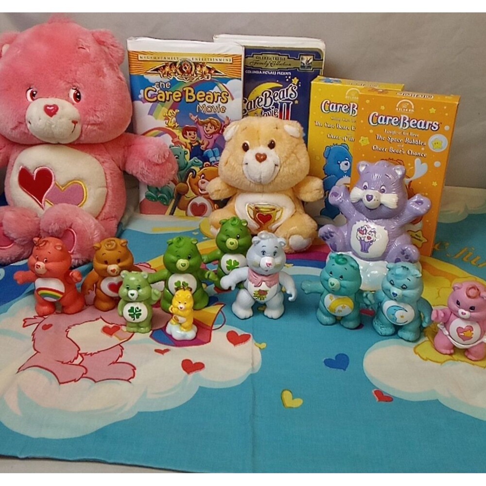 Kenner Care Bears Poseable Figure Plush VHS Bank Pillow Case Set Vintage 1983